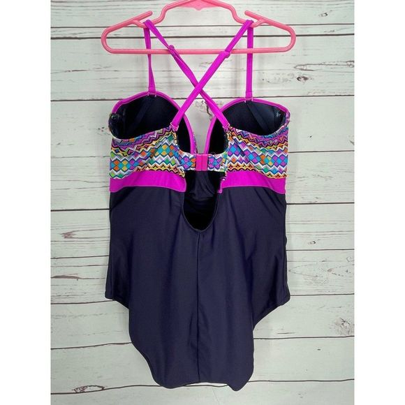 Ysabel Mora Women One Piece Pink Blue Geometric Design Swimsuit Swim Wear SZ 16 - Picture 6 of 7